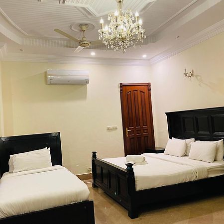Executive Galaxy Guest House Islamabad Bagian luar foto