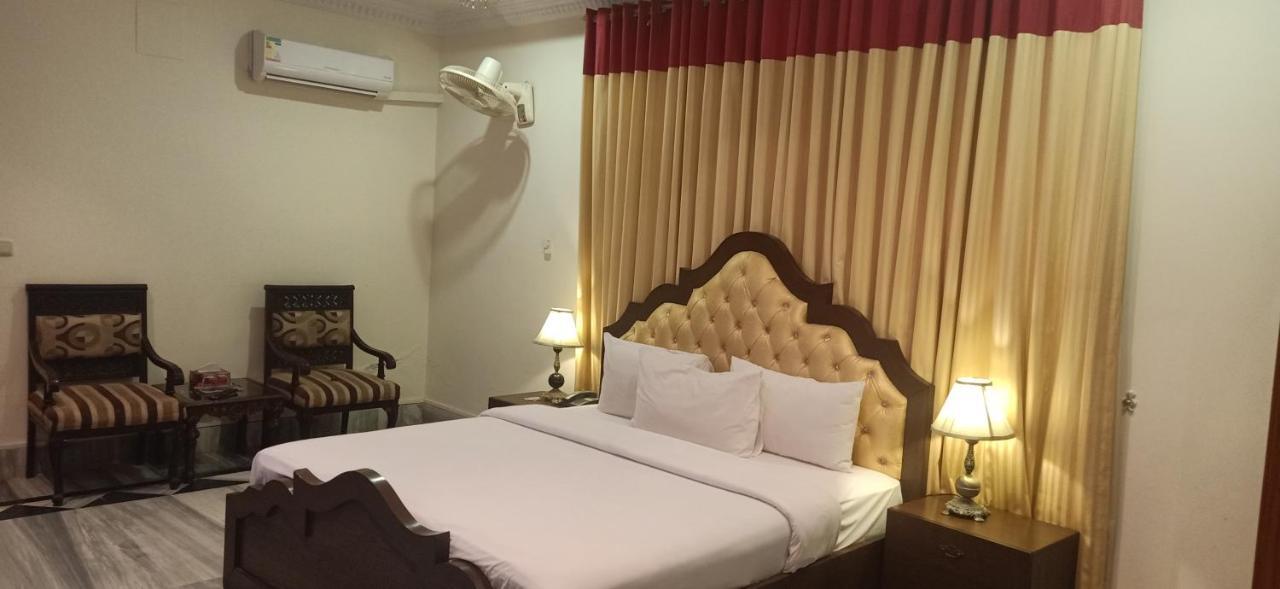 Executive Galaxy Guest House Islamabad Bagian luar foto