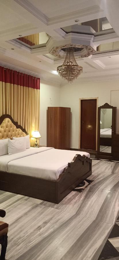 Executive Galaxy Guest House Islamabad Bagian luar foto